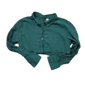 C33- H&M Divided - Green Crop Shirt - Size Medium